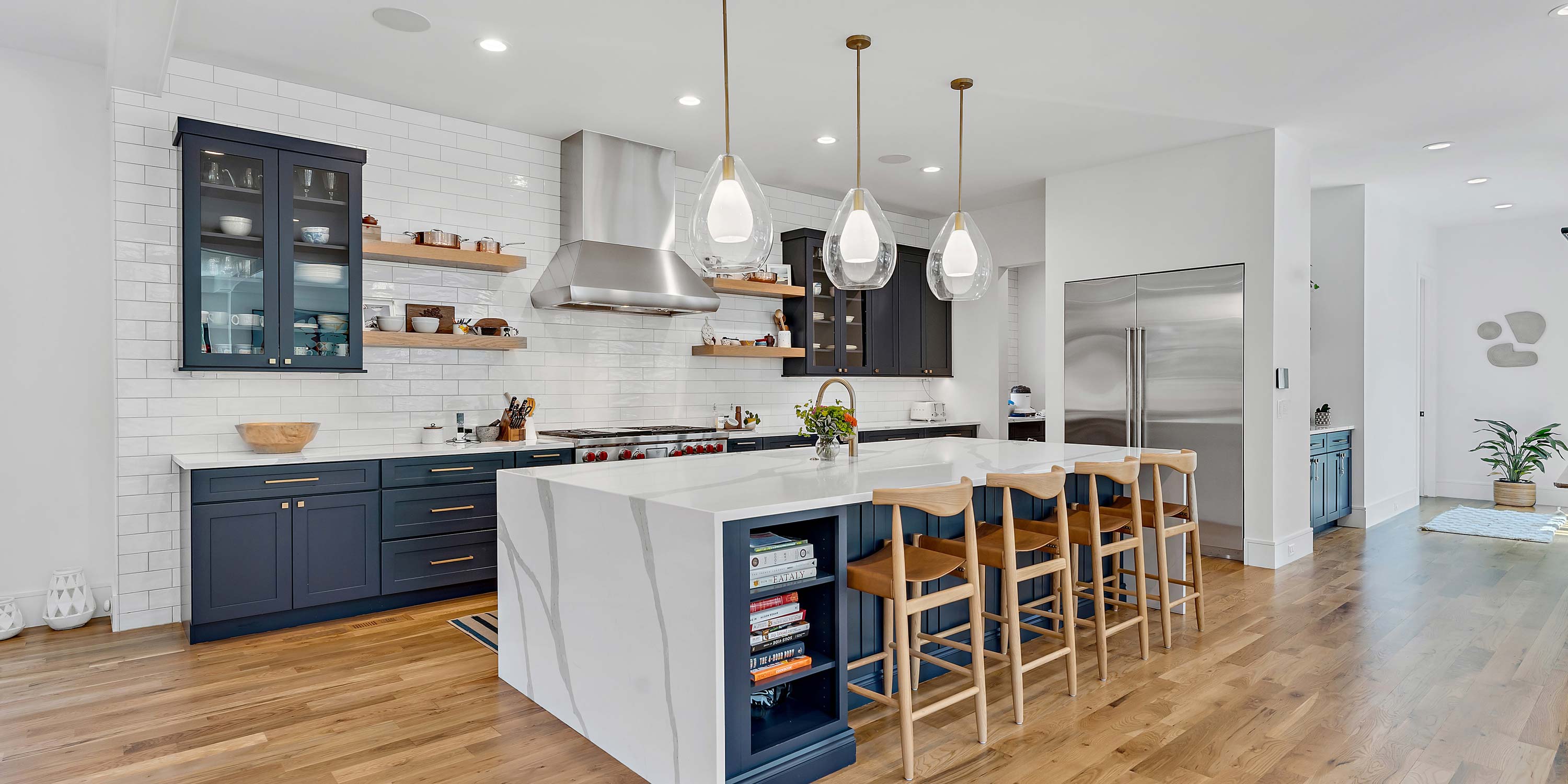 blue and white kitchen with gold accents